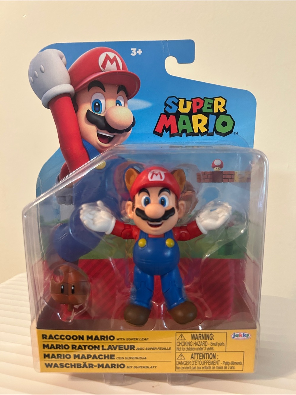 Nintendo Super Mario Raccoon Mario Figure - Red & Blue
